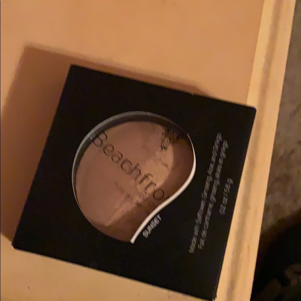 Younique Bronzer